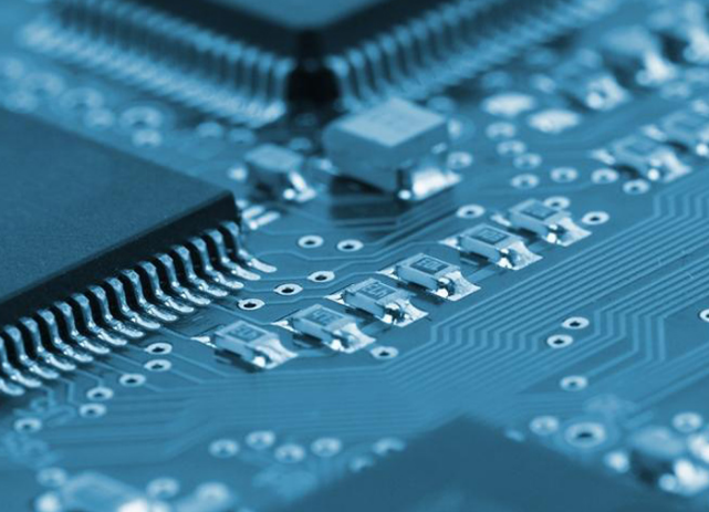 PCB産業(yè)未形成完整的(de)産業(yè)鏈條，造成了中國PCB産業(yè)大(dà)而不強的(de)困境